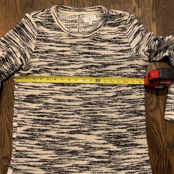 Lou & Grey Sweater Back Zipper - Picture 4 of 5